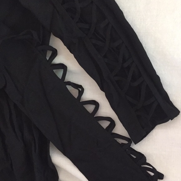 Dress - Picture 4 of 4